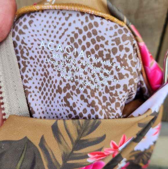 NWT ACACIA SWIMWEAR Ehukai Fullpc Lei Day Womens Size M Swimsuit - Picture 8 of 9